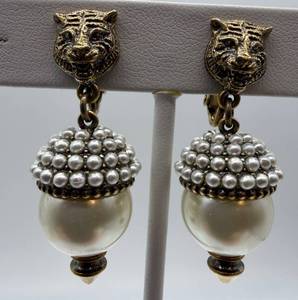 lot 194 image: Gucci Pearl Drop Earrings & Made in Italy - Tiger Head Tops