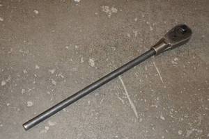 lot 5 image: Snap-On Tools L72T 34 Drive Ratchet with Handle