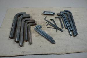 lot 43 image: Assorted Allen Wrenches