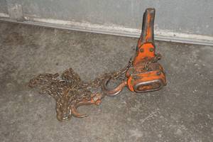 lot 66 image: Duff Lynx 34 Ton Chain Hoist