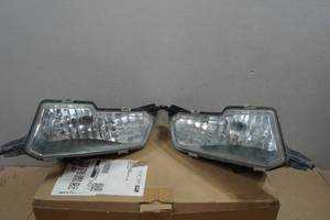 lot 115 image: Side-by-SideATV Headlights