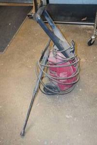 lot 117 image: Powermate 1750 PSI Electric Pressure Washer
