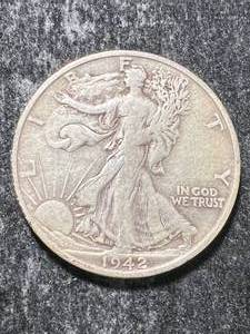 lot 12 image: 1942-S US WALKING LIBERTY HALF DOLLAR