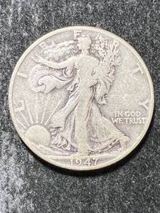 lot 19 image: 1947 US WALKING LIBERTY HALF DOLLAR
