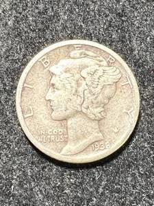 lot 26 image: 1938 US MERCURY DIME