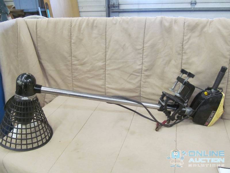 lot 27 image: Motor