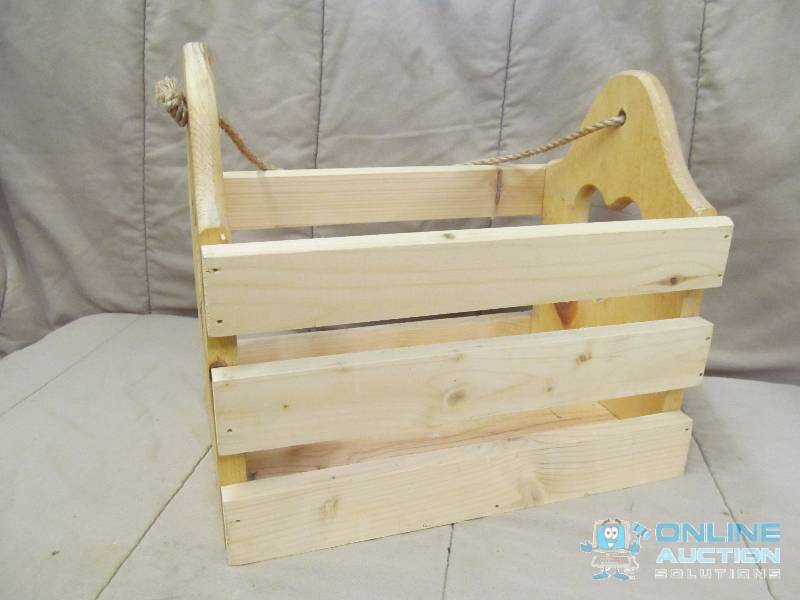 lot 40 image: Crate