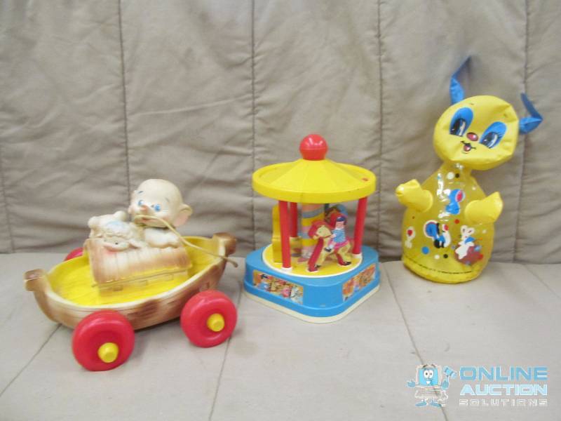 lot 64 image: Vintage