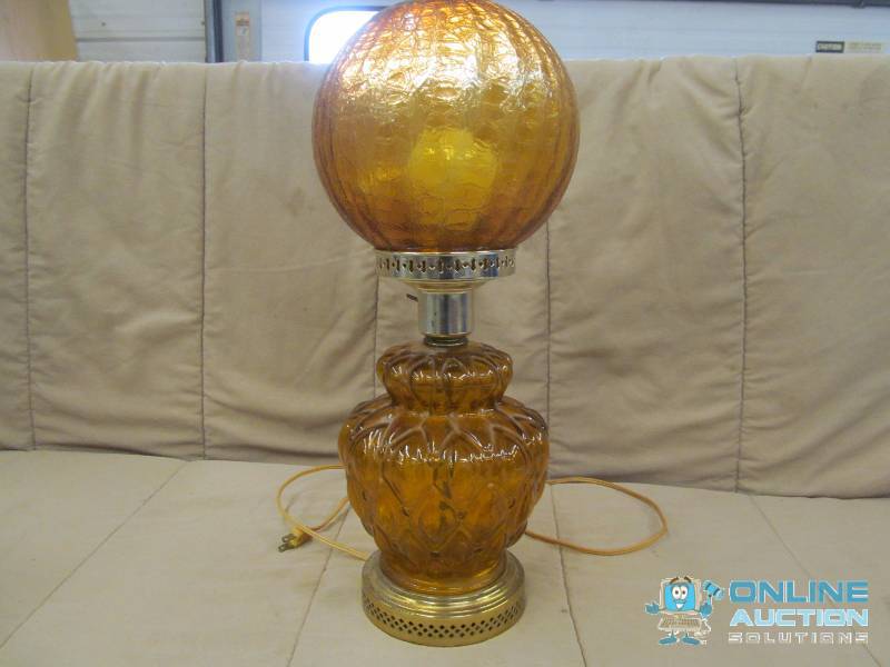 lot 84 image: Vintage