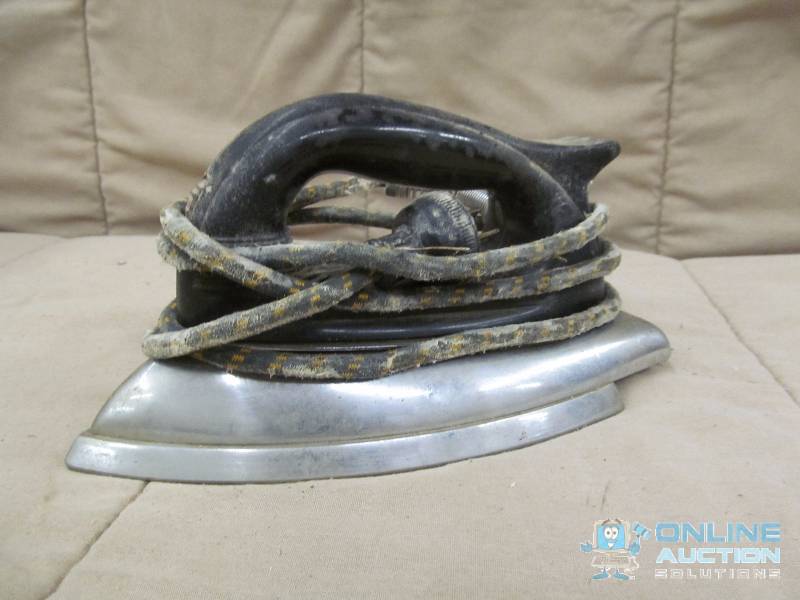 lot 100 image: Iron