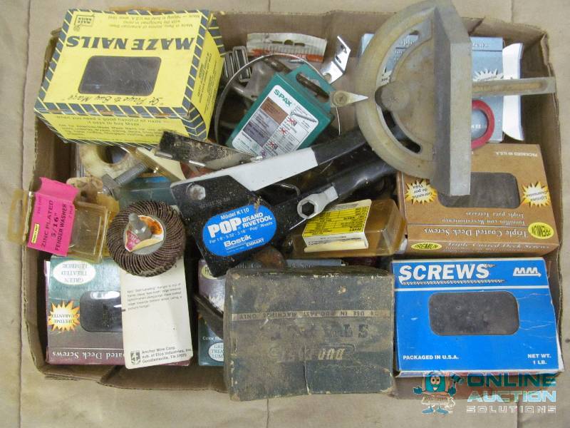 lot 104 image: Hardware