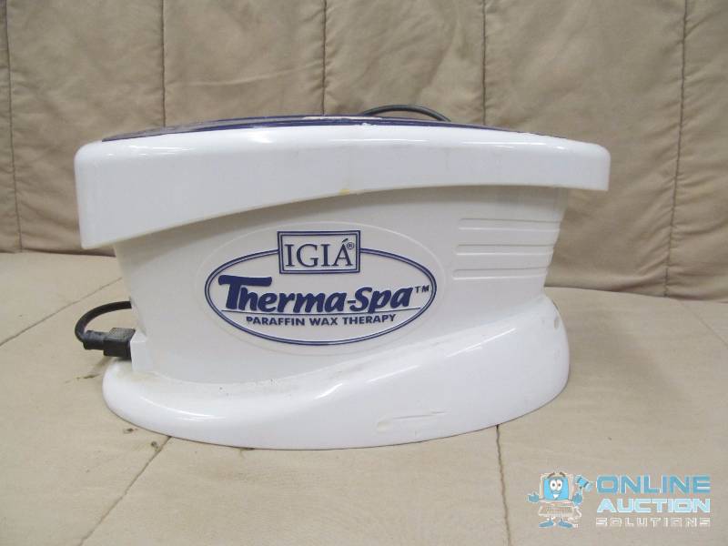 lot 132 image: Wax therapy