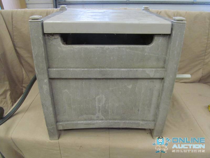 lot 141 image: Hose reel