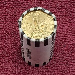 lot 85 image: 1 Roll Presidential Dollars (25 Dollar Coins)
