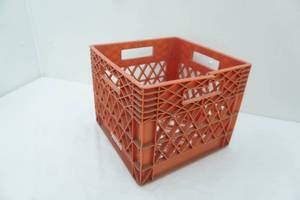 lot 64 image: Prairie Farms Red Milk Crate