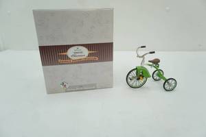 lot 176 image: Kiddie Car Classics 1934 Mickey Mouse Velocipede. Diecast Model