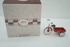 lot 183 image: Kiddie Car Classics 1950 Garton Delivery Cycle. Diecast Model