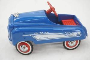 lot 199 image: Kiddie Car Classics 1958 Murray Champion