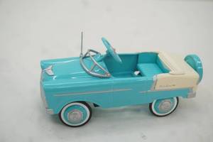 lot 206 image: Kiddie Car Classics Don Palmiter Custom Collection 1955 Chevrolet