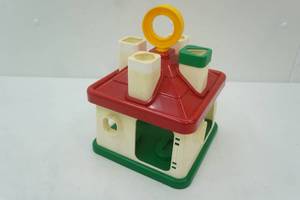 lot 245 image: 1980s Discovery Toys Sorting House