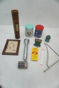 lot 257 image: Vintage Collectibles