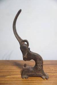 lot 282 image: Antique Cast Iron Hand Rivet Tool. The Gem Set