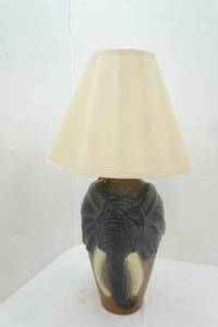 lot 289 image: Vintage Elephant Table Lamp 31 tall