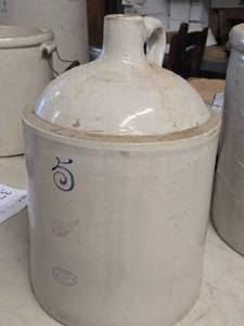 Red Wing 5-Gallon Stoneware Jug 17 x 12