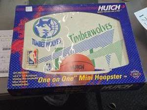 Vintage Hatch MN Timberwolves One-On-One Mini Hoopster Set (in original packaging)