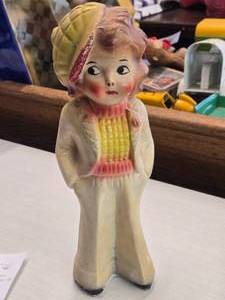 Vintage 1930s-1940s Flapper Girl theme Carnival Chalkware Statue