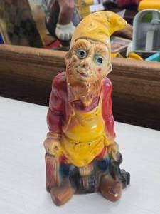 Vintage Gnome Keeper of the Keys theme Carnival Chalkware Statue