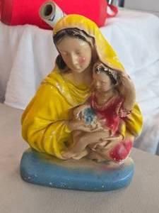 Vintage 1940s Virgin Mary Holding Baby Jesus theme Carnival Chalkware Figurine
