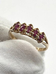 Vintage Women's 10K Gold Ring (1.33 grams total weight) - Size 7