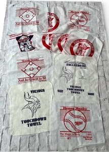 lot 20 image: Vintage Minnesota Twins Homer Hankies & Minnesota Vikings Touchdown Towel Lot