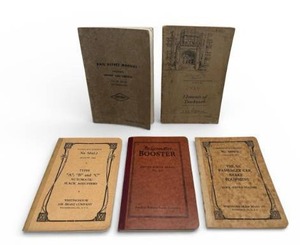 lot 31 image: Lot of Antique and Vintage Train Locomotive Booklets