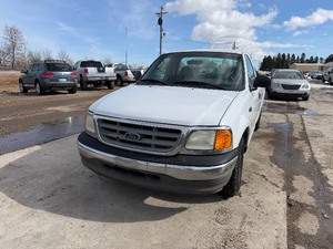 lot 10 image: 2004 Ford F150