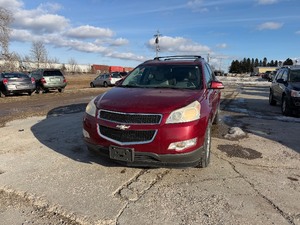 lot 1 image: 2011 Chevrolet Traverse AWD