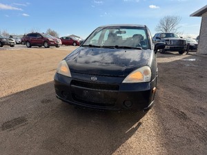 lot 19 image: 2003 Suzuki Aerio