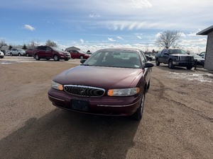 lot 13 image: 2002 Buick Century