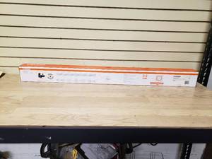 lot 8 image: Light Bulbs