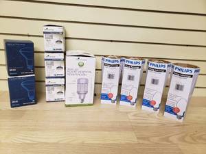 lot 19 image: Light Bulbs