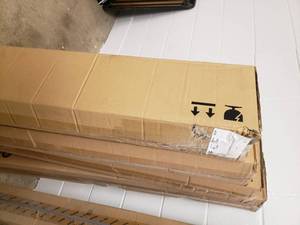 lot 25 image: Light Bulbs