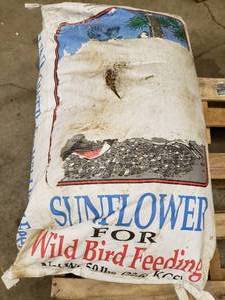 lot 33 image: 2 bags of bird seed