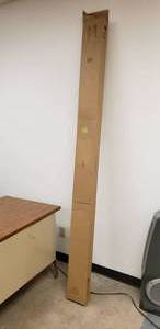 lot 29 image: Light Bulbs