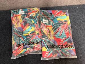 lot 61 image: 2 Sets Of Matching Shirts And Shorts - Xxl