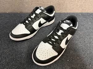 lot 66 image: Nike Dunk Lows - Womens 8.5 Mens 7