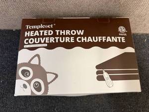 lot 90 image: Templeet Heated Throw Blanket