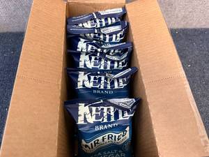 lot 197 image: 6 Bags Of Kettle Seas Salt And Vinegar Chips