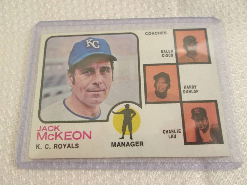 lot 92 image: 1973 Topps Jack McKeon #593 Card...