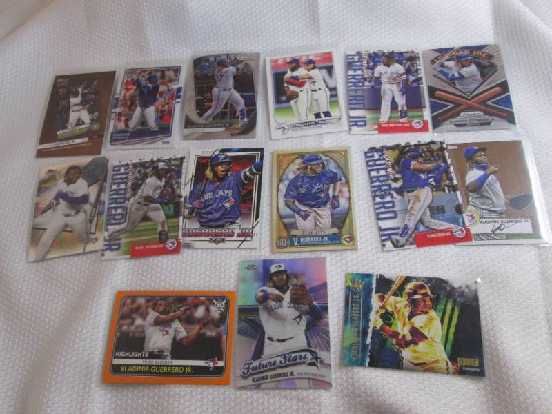 lot 304 image: Assorted Vladimir Guerrero Jr. Card...